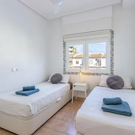 Apartment Pet Friendly Apartment In Torrevieja *